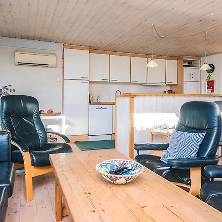 6 Person In Glesborg * Bønnerup
