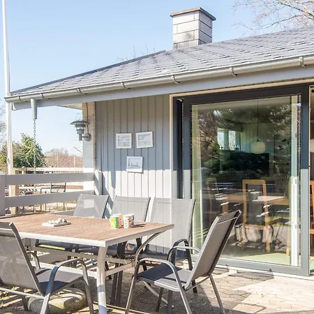 Holiday home 6 Person In Glesborg Bonnerup